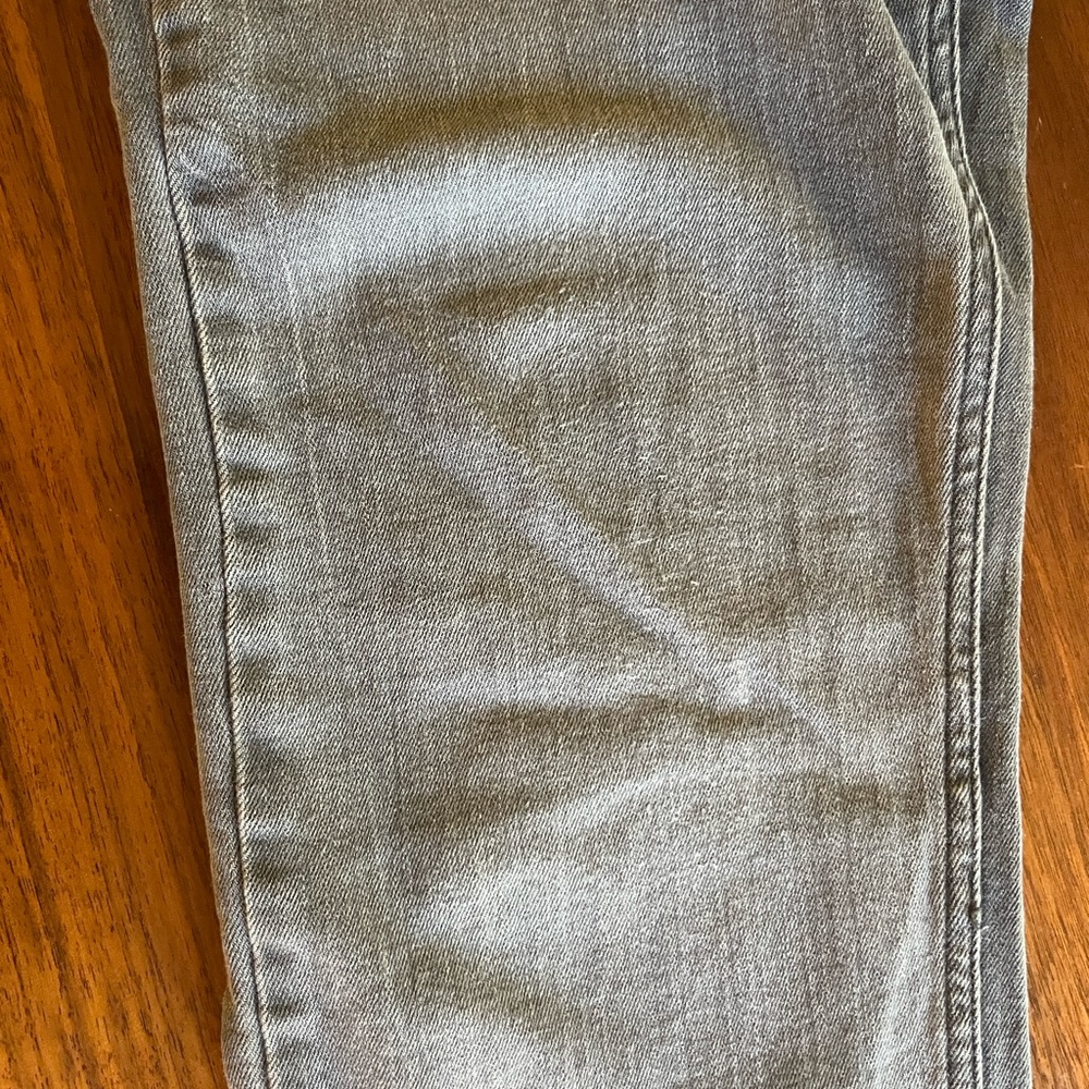 Calvin Klein jeans washed gray  slim boyfriend grey jeans - Picture 9 of 10
